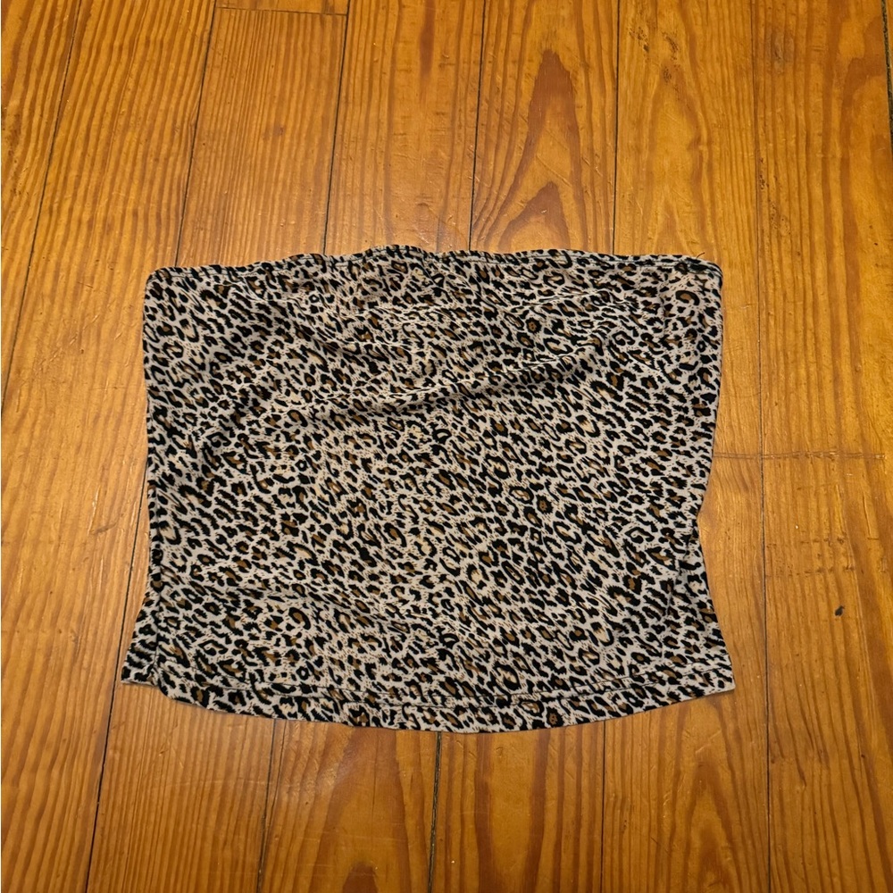 SHEIN Animal Print Strapless Top